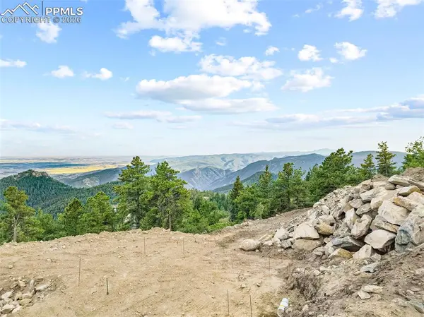 11917 Flat Top TRL, Littleton, CO 80127