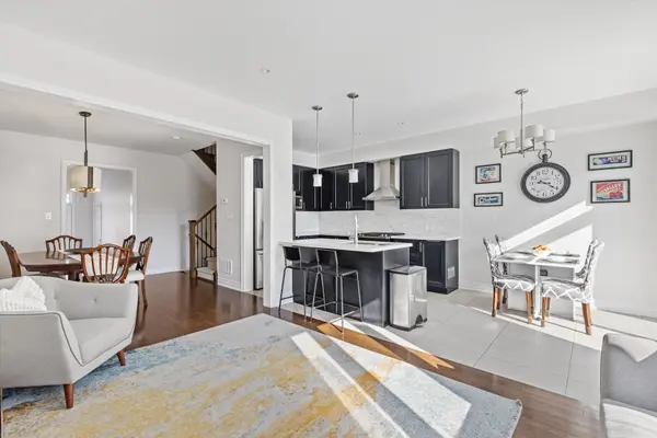 7 Goldthread TER, Toronto C06, ON M3H 4N2