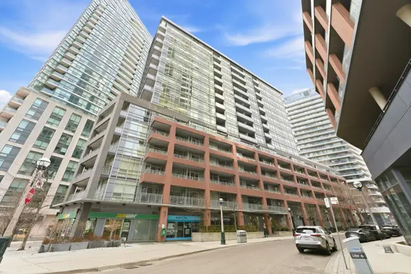 15 Bruyeres Mews #1106, Toronto C01, ON M5V 0A7