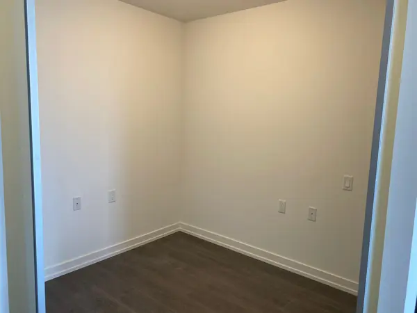 203 College ST #901, Toronto C01, ON M5T 1P9