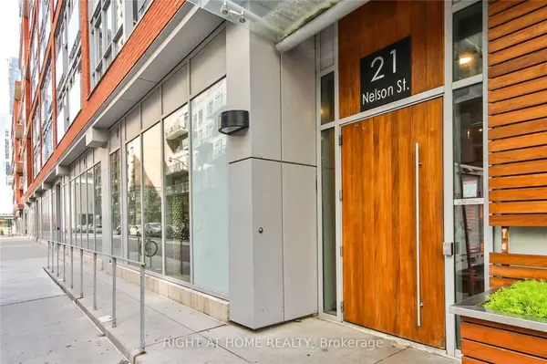 21 Nelson ST #920, Toronto C01, ON M5V 3H9