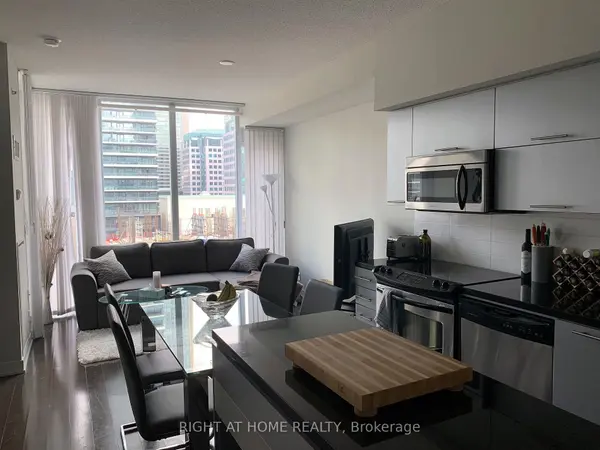 21 Nelson ST #920, Toronto C01, ON M5V 3H9