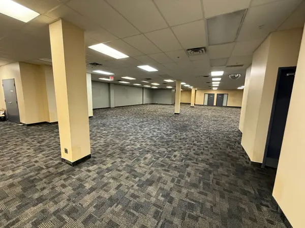 200 Westcreek BLVD #2, Brampton, ON L6T 5T7