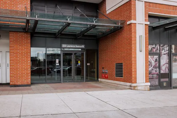 830 Lawrence AVE #2101, Toronto W04, ON M6A 1C3