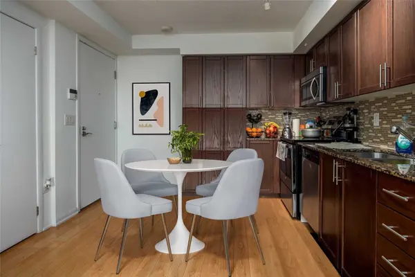 830 Lawrence AVE #2101, Toronto W04, ON M6A 1C3