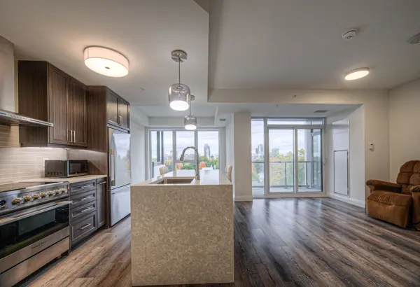 500 Brock AVE #705, Burlington, ON L7S 0A5