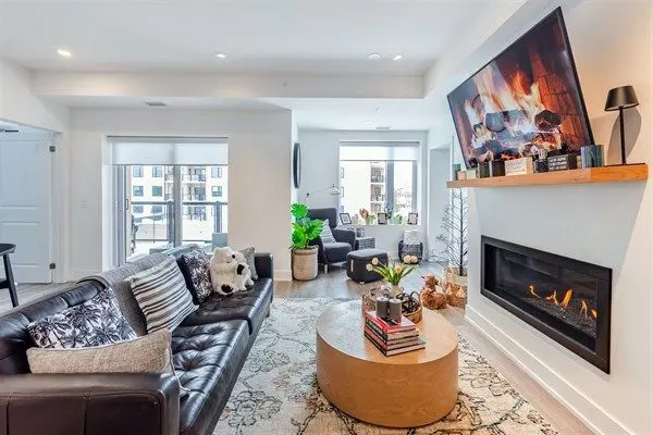 19B West ST #301, Kawartha Lakes, ON K0M 1N0