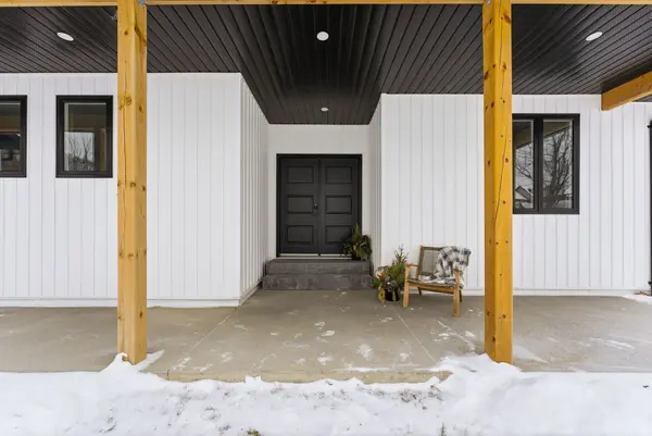 171 Pine Hill CRES, Belleville, ON K0K 3E0