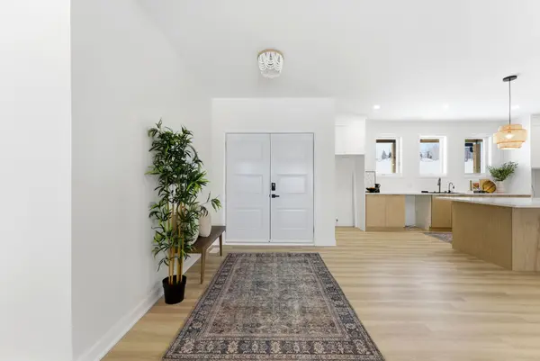 171 Pine Hill CRES, Belleville, ON K0K 3E0