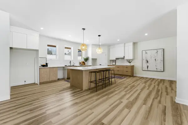 171 Pine Hill CRES, Belleville, ON K0K 3E0