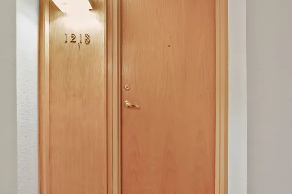 2871 Richmond RD W #1213, Britannia Heights - Queensway Terrace N And Area, ON K2B 8M5