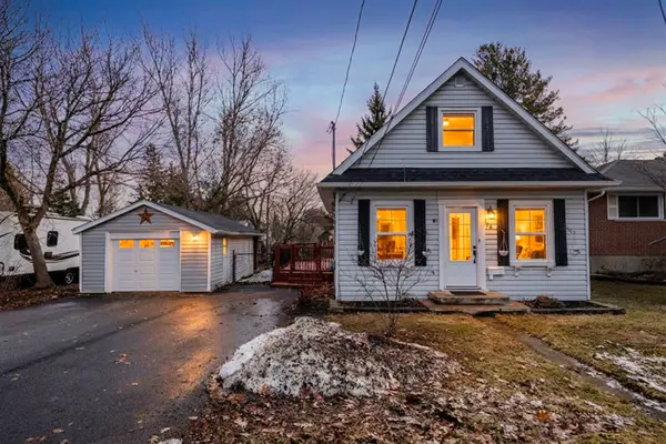 125 Birch ST,  Gananoque,  ON K7G 2T5