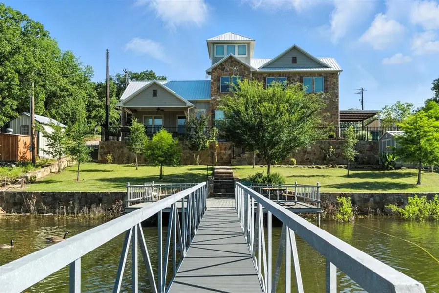 216 Private Road 1735, Chico, TX 76431