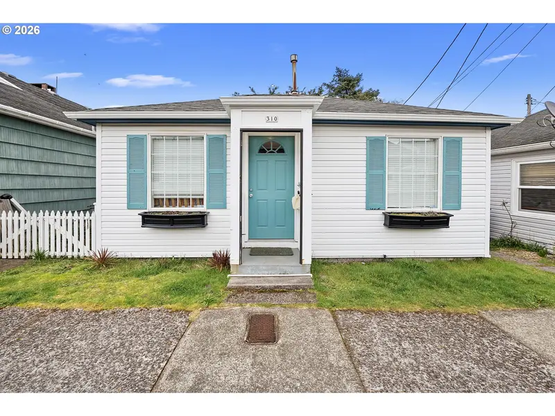 310 AVENUE K, Seaside, OR 97138