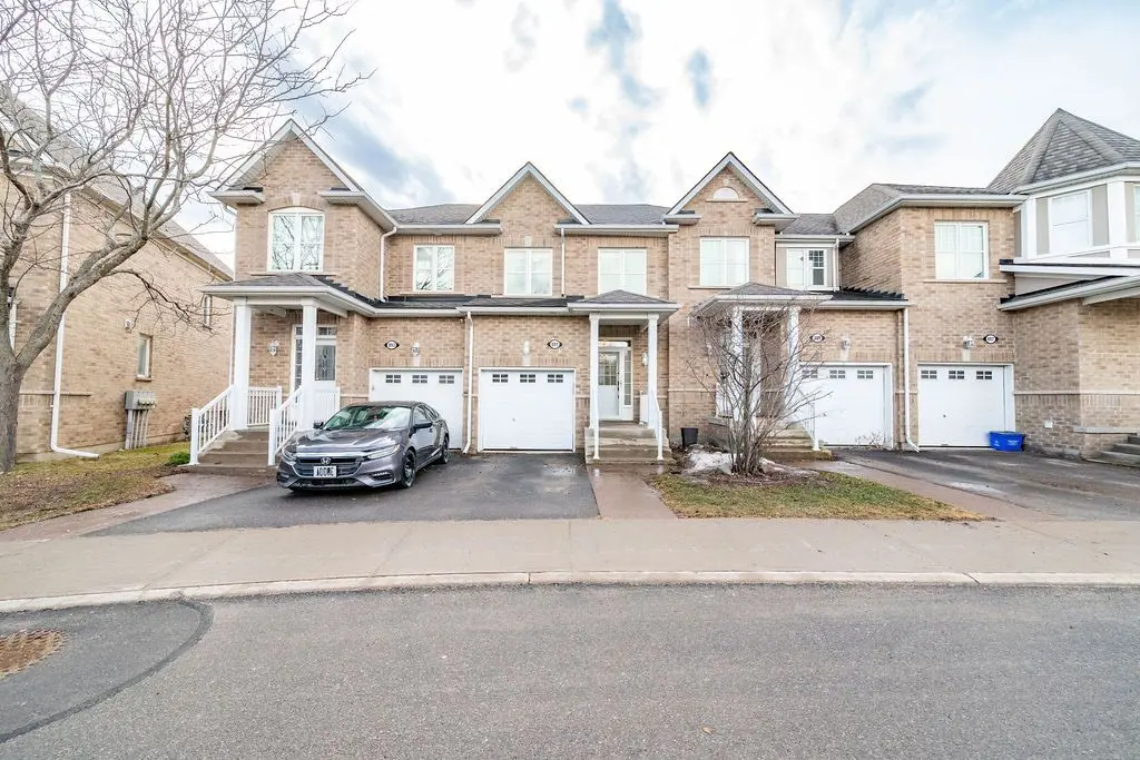 891 Newmarket LN, Kingston, ON K7K 0C8