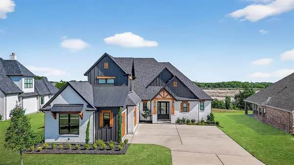 Gunter, TX 75058,2028 Fox Bend Trace