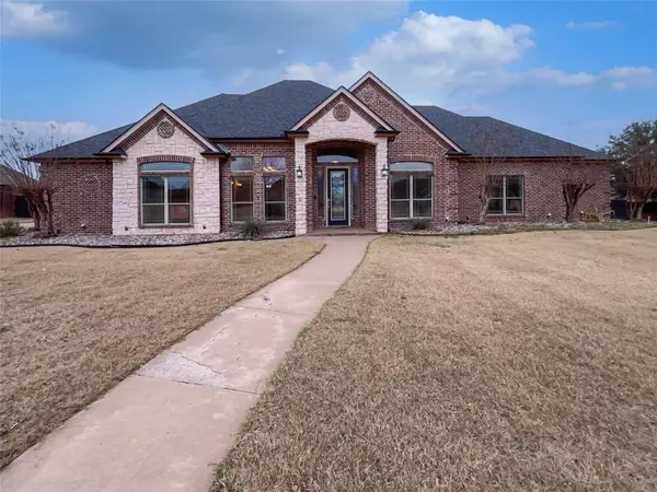 8631 Glenmoray Drive,  Red Oak,  TX 75154