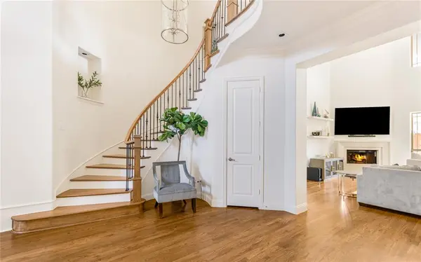 3914 Dunhaven Road, Dallas, TX 75220