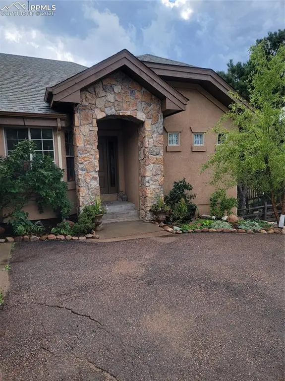 126 Star View CIR, Palmer Lake, CO 80133