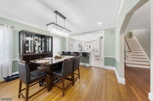 30-32 Barnard Pl, Elizabeth City, NJ 07208