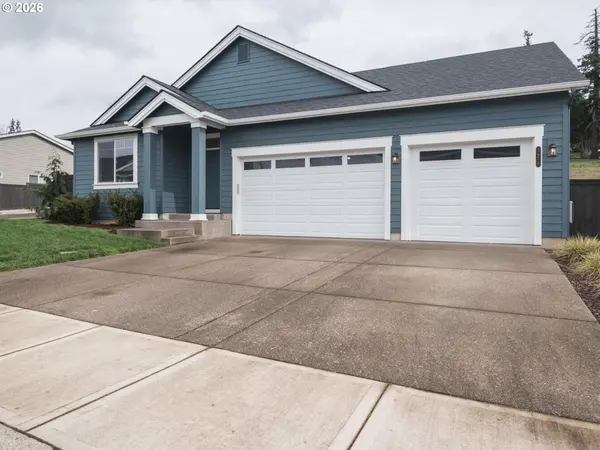 1678 NE SHELL ROCK DR, Estacada, OR 97023