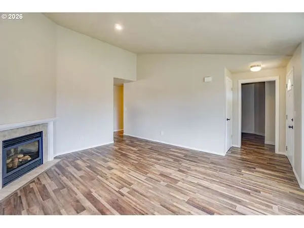 15502 NE 88TH ST, Vancouver, WA 98682