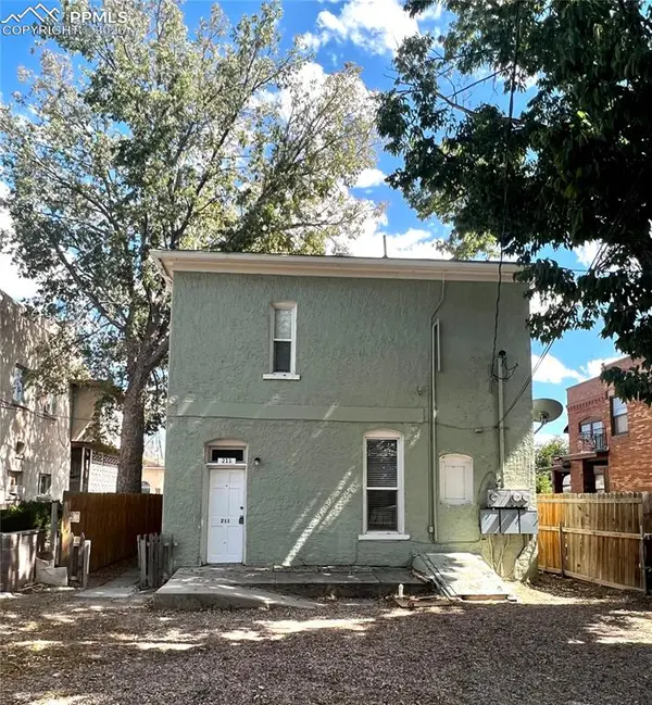 211 Broadway AVE, Pueblo, CO 81004