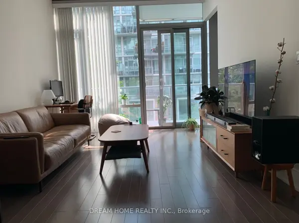 39 Queens Quay E #305, Toronto C08, ON M5E 0A5