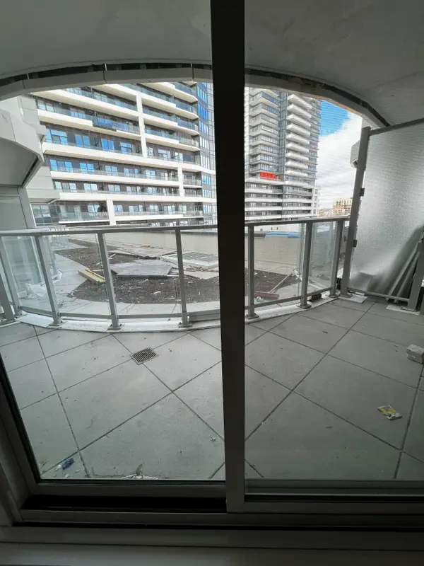 1010 SANDY BEACH RD #217, Pickering, ON L1W 0C7