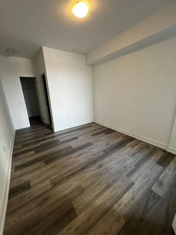 1010 SANDY BEACH RD #217, Pickering, ON L1W 0C7