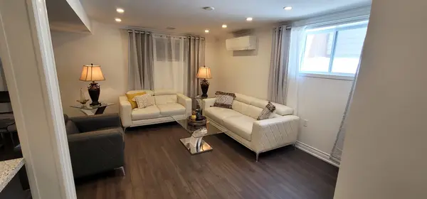 214 Bayview AVE #Basement, Georgina, ON L4P 2T2