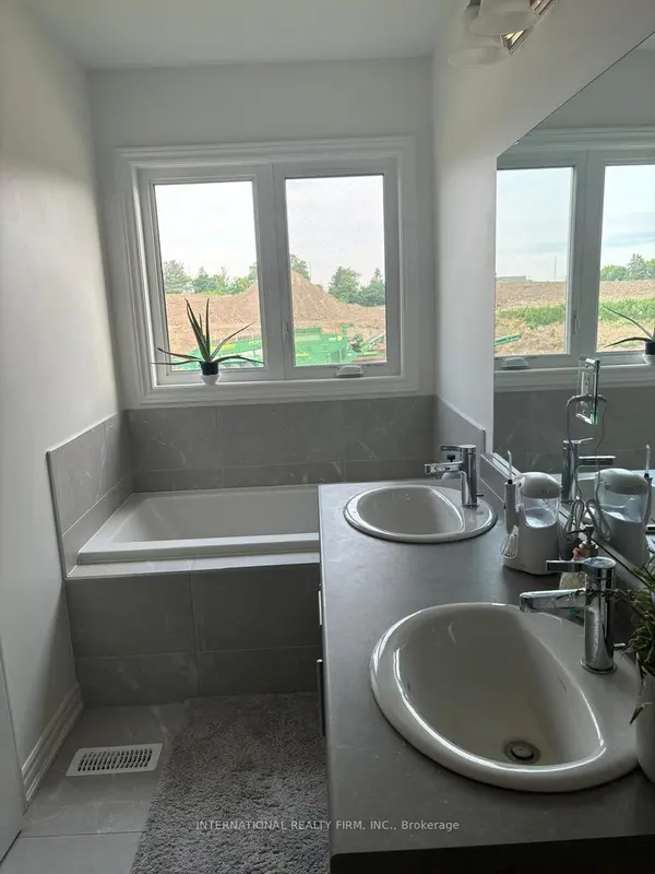 159 Shepherd DR, Barrie, ON L9J 0P9