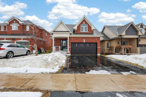 116 Sun King CRES, Barrie, ON L4M 0E6