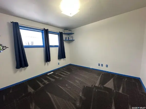 69 Railway AVENUE, Kindersley Rm No. 290, SK S0L 1S0