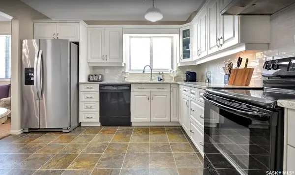 525 5th AVENUE N #209, Saskatoon, SK S7K 2R1