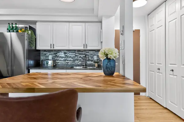 345 Driftwood AVE #504, Toronto W05, ON M3N 2P4