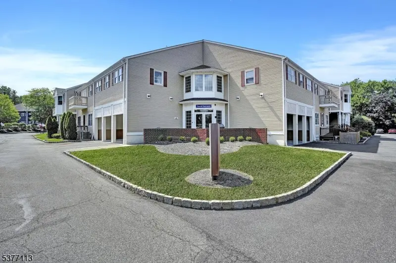256 Columbia Tpke, Florham Park Boro, NJ 07932