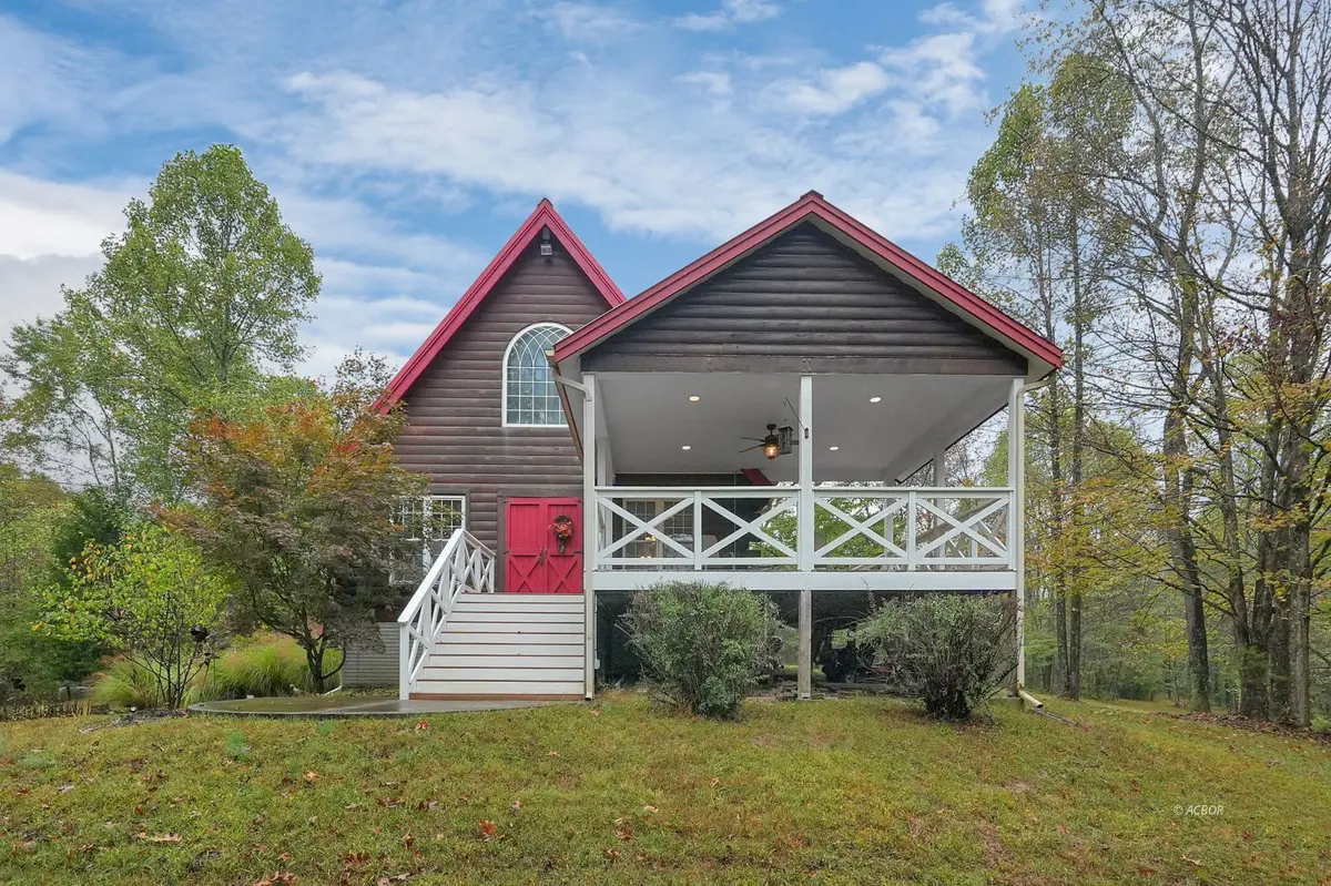 3200 Lottridge Rd, Guysville, OH 45735