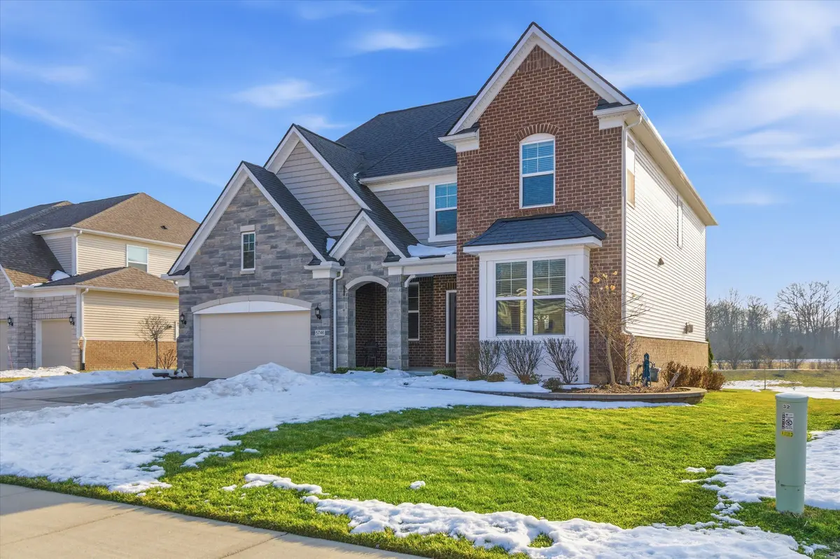 5746 Whispering Springs DR, Pittsfield Charter Twp, MI 48108