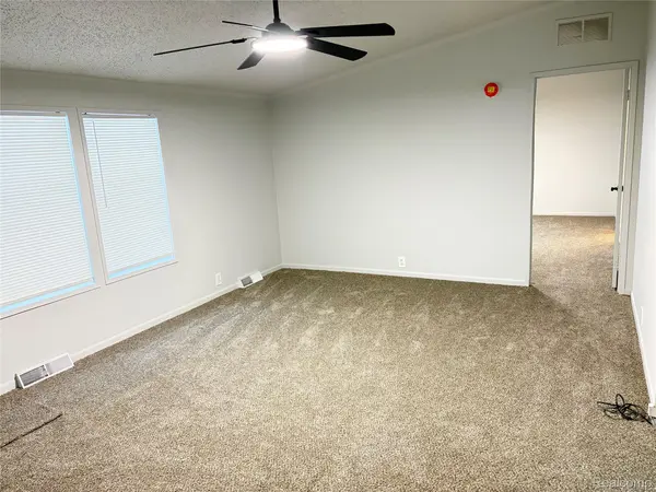 11312 N Lake DR, Fenton Charter Township, MI 48430