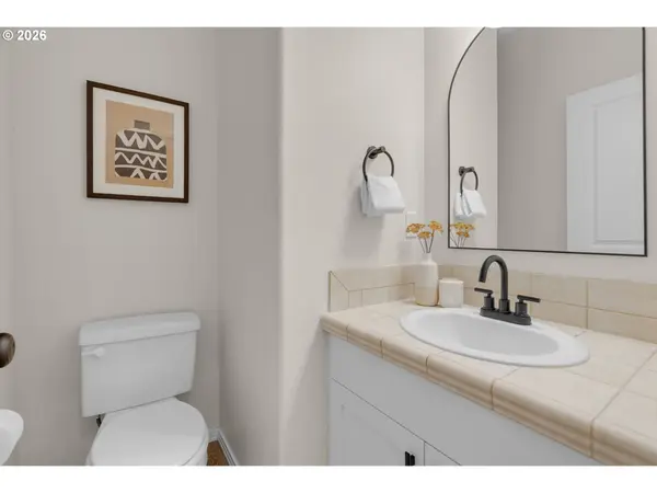 435 NE COOK ST, Portland, OR 97212