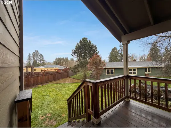 35056 WHITETAIL AVE, St Helens, OR 97051