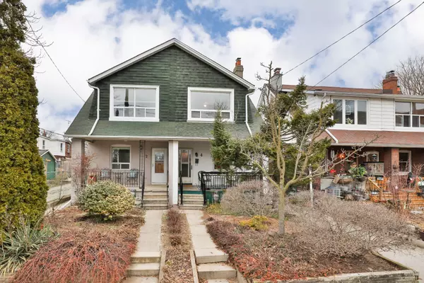 Toronto E02, ON M4C 1E1,4 Earl Haig AVE