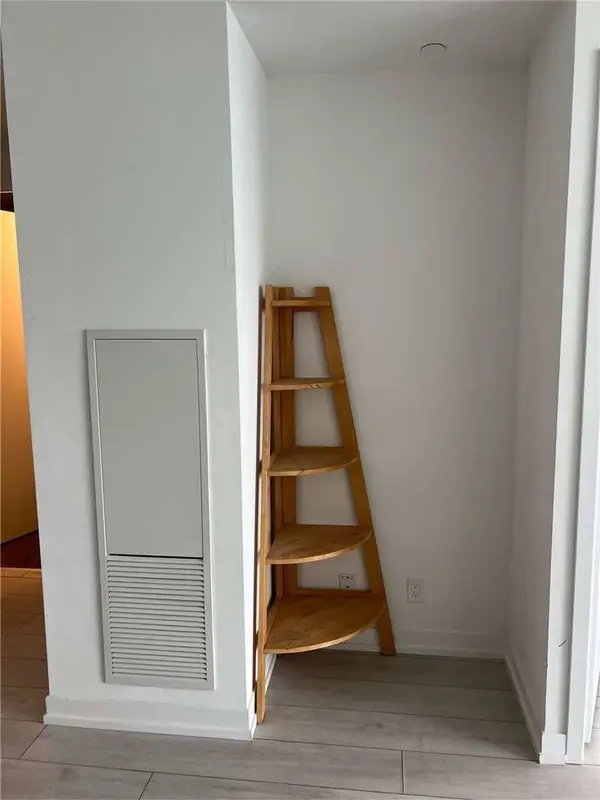 5 Buttermill AVE #3106, Vaughan, ON L4K 0J5