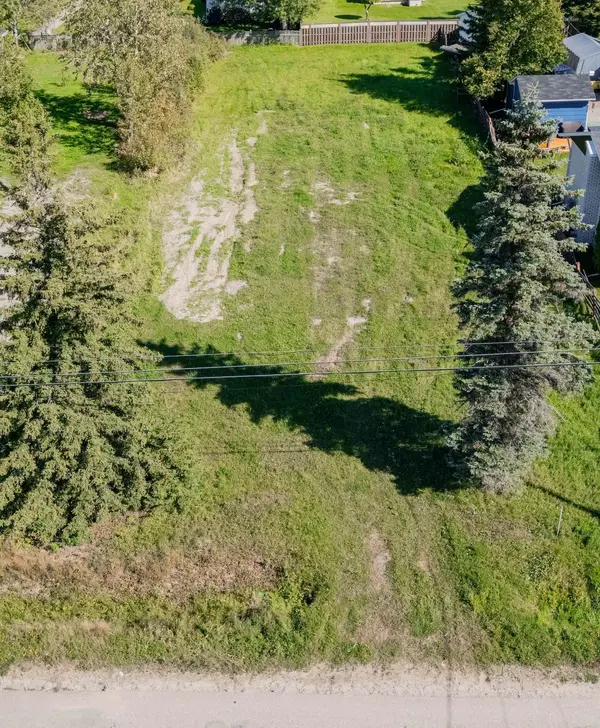 52 Brunelle RD S, Kapuskasing, ON P5N 2T4