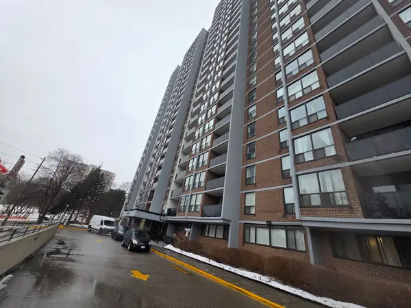 85 Emmett AVE #1810, Toronto W04, ON M6M 5A2