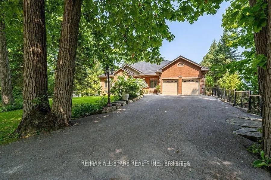 182 Charlore Park DR, Kawartha Lakes, ON K0L 2W0