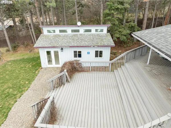 403 ALLIUM ST, La Grande, OR 97850