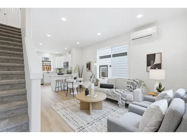 528 S TEXAS ST, Portland, OR 97219