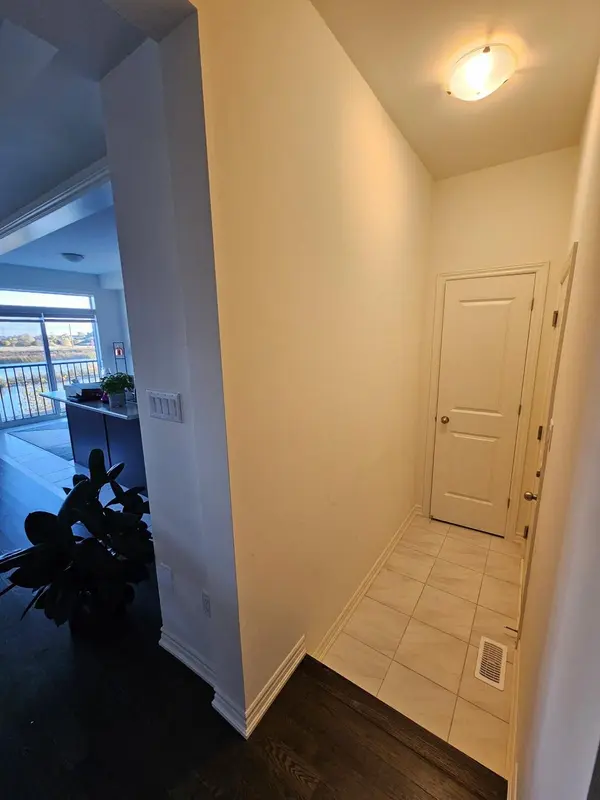 1227 Rexton DR, Oshawa, ON L1L 0T3